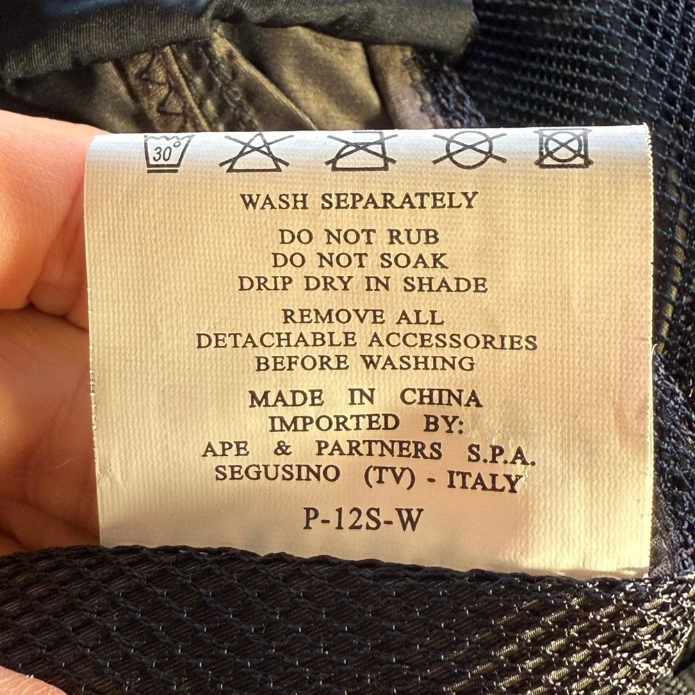 Parajumpers Black Raincoat - Picture 12 of 15